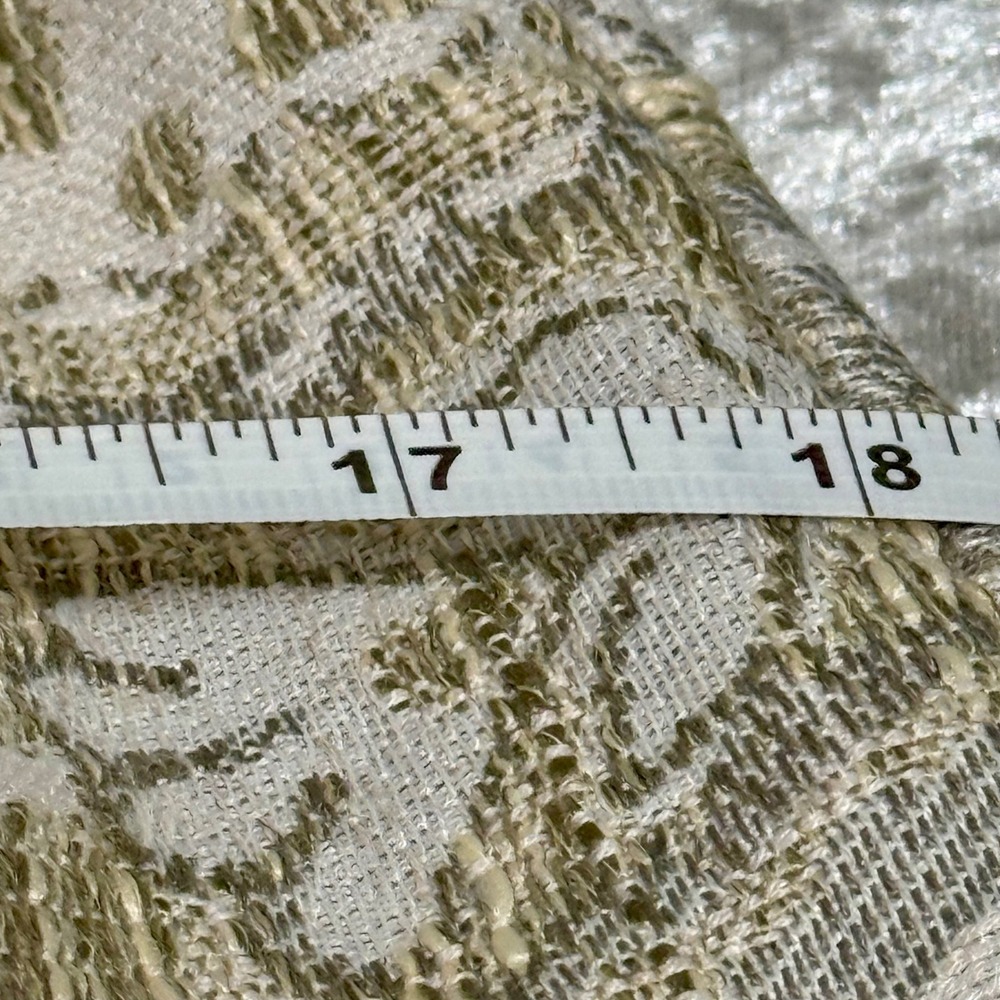 4-Custom Jacquard Paisley Pillow Covers Sz-18 x 18 Gold, Silver, Ivory Neutrals - Picture 9 of 10